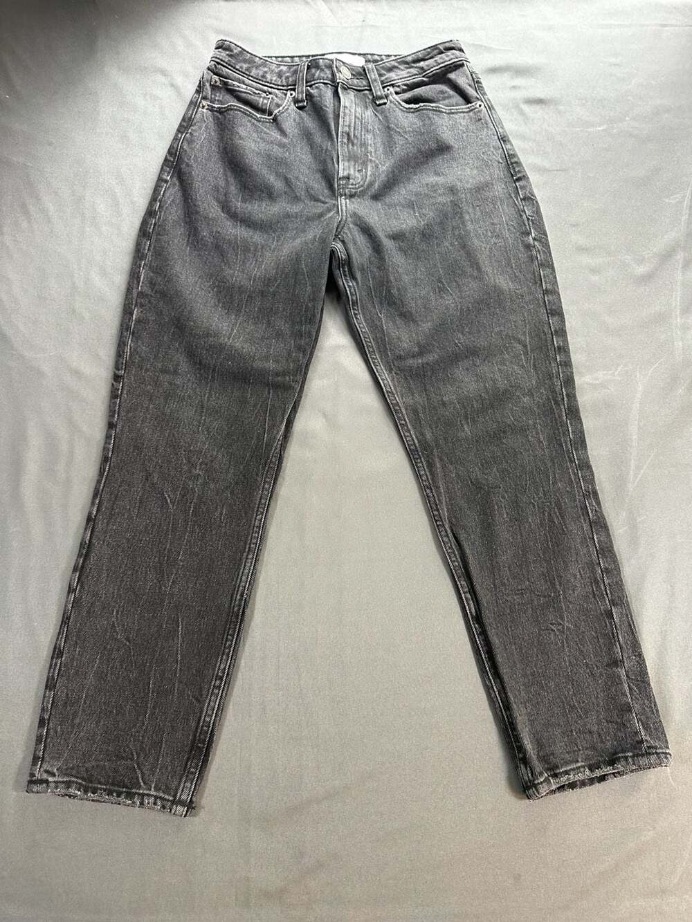 Abercrombie & Fitch The Mom High Rise Curve Love Jeans Black Acid Wash Size 26x2